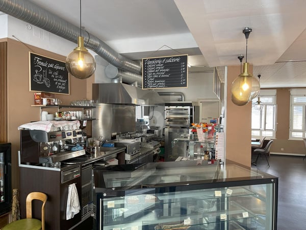 CENTRAL AVEC VUE SUR LE LAC 4