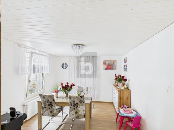 RENOVIERT MIT GROSSER TERRASSE 75 M2 3