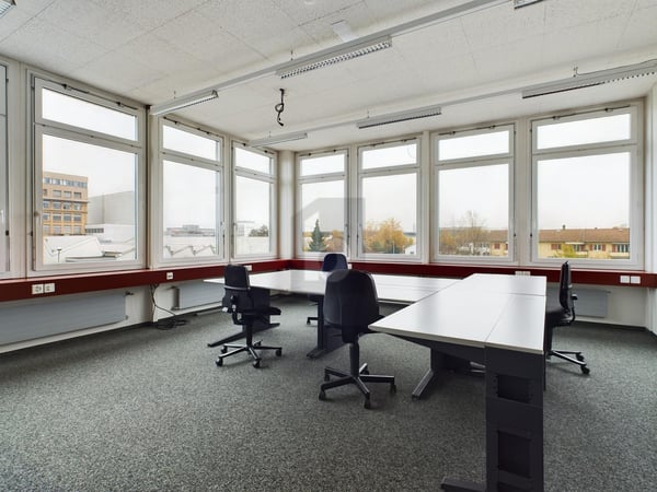 GROSSZÜGIG UND ZENTRAL 4