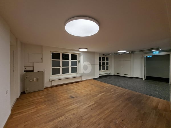 VIELSEITIG EINSETZBAR AN TOP LAGE 2