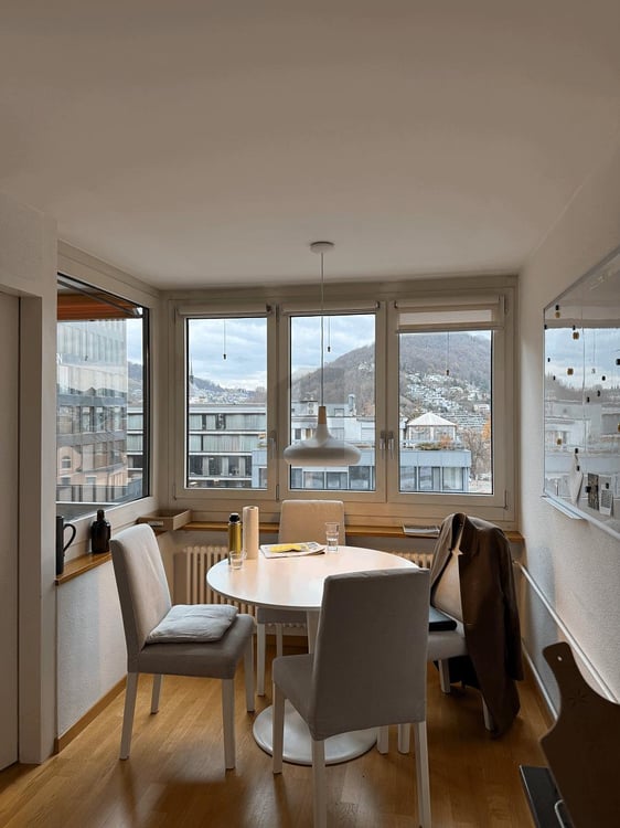 STILVOLL MIT BALKON & WEITBLICK IN BADEN 4