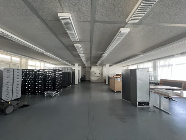 VIELFÄLTIG NUTZBAR MIT WARENLIFT 2