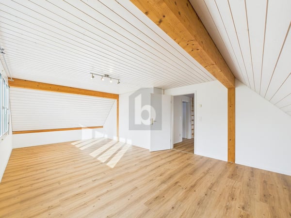 FANTASTISCHE AUSSICHT AN RUHIGER LAGE 3