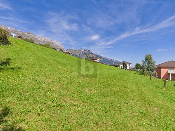 ATTRAKTIVES BAULAND MIT WUNDERSCHÖNEM WEITBLICK 2