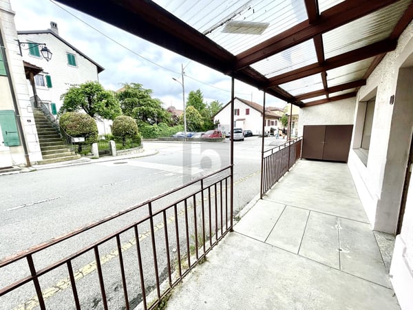 BELLE OPPORTUNITÉ POUR RÉNOVATION OU PROMOTION 2