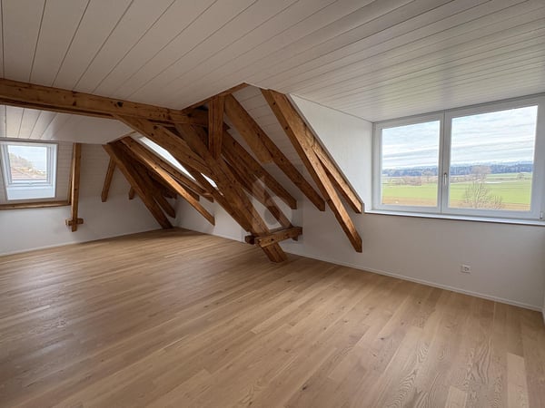 EXKLUSIV AN RUHIGER LAGE UND PANORAMA AUSSICHT 4