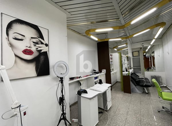SALON DE COIFFURE MODERNE À PLAINPALAIS 4