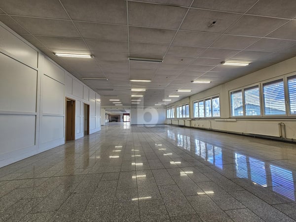 SPACIEUSE ET AVEC BEAUCOUP DE POTENTIEL 2