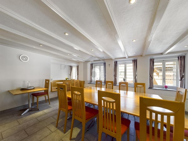 RUSTIKALE DORFBEIZ IN WALLISER WEINDORF 5