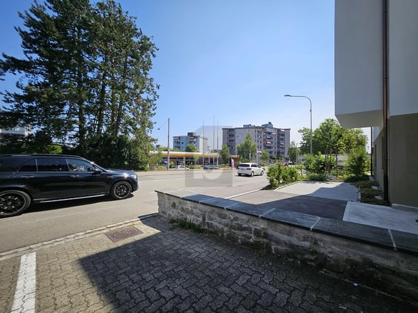 EXKLUSIVES LOKAL AN IDEALER LAGE 4