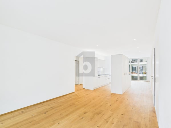 LICHTDURCHFLUTETES WOHNEN MIT KOMFORT 1