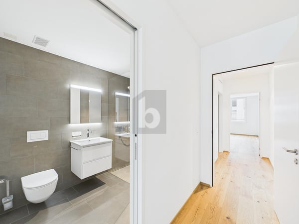 LICHTDURCHFLUTETES WOHNEN MIT KOMFORT 4