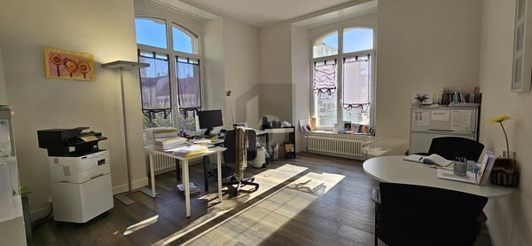 AU CENTRE VILLE IDÉALEMENT SITUÉE 2