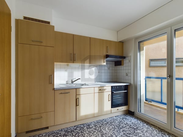 PROCHE DE TOUS LES COMMERCES 2