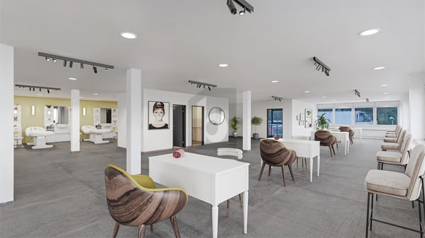 GROSSZÜGIG AN ZENTRALER LAGE 1