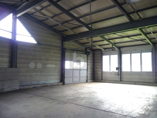 AU REZ AVEC PARKING INCLUS (4) 3