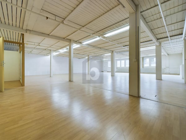 ZENTRAL MIT DIVERSEN NUTZUNGSMÖGLICHKEITEN 2