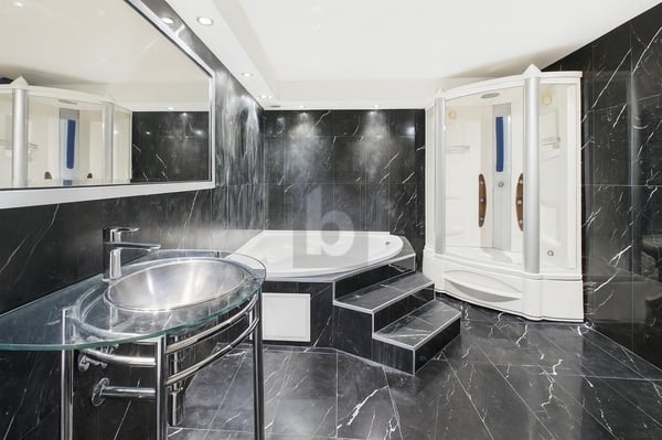 AU COEUR DE MONTREUX, MEUBLÉ AVEC VUE LAC 4