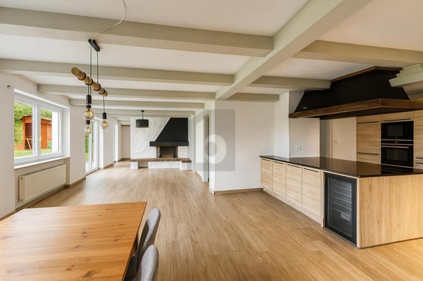 VUE IMPRENABLE, TRÈS SPACIEUSE 2