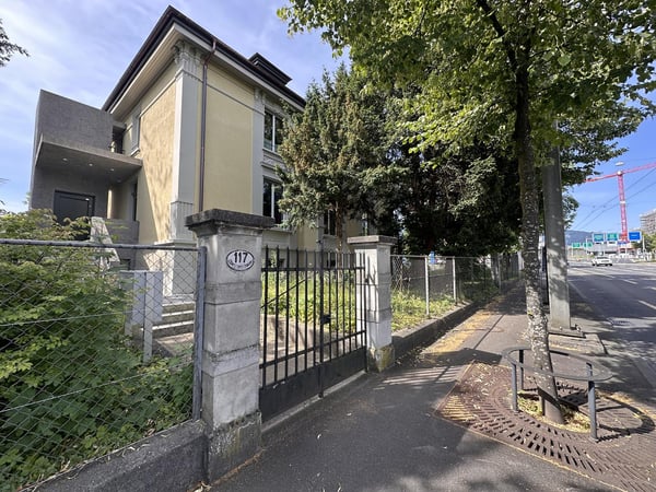 REPRÄSENTATIV AN ZENTRALER LAGE 4