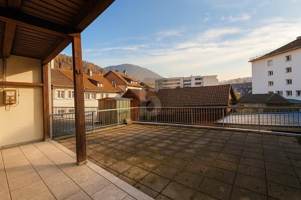 BIJOU POLYVALENT ET CHARMANT AVEC POTENTIEL 4