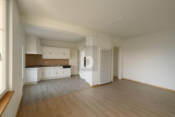 BIJOU POLYVALENT ET CHARMANT AVEC POTENTIEL 2