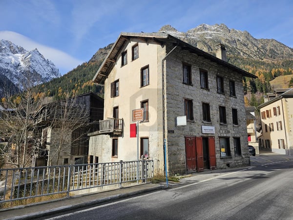 IMMEUBLE AVEC FORT POTENTIEL DE RÉNOVATION 2