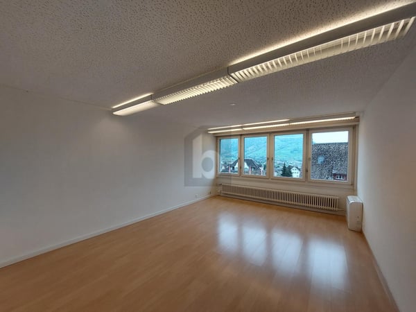 TOPLAGE - PERFEKT FÜR PRAXIS & THERAPIE 2