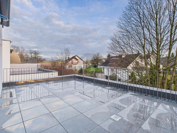 MINERGIE! NEUBAU MIT ZWEI TERRASSEN UND GARTEN 4