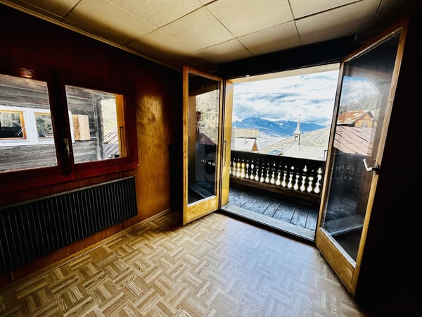 AVEC GRANDE SALLE, FORT POTENTIEL, PETIT PARADIS 5