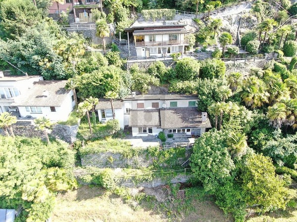 AMPIO IN POSIZIONE SOLEGGIATA CON VISTA 5