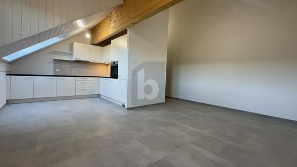 EN PLEIN CENTRE DU VILLAGE - NEUF 1