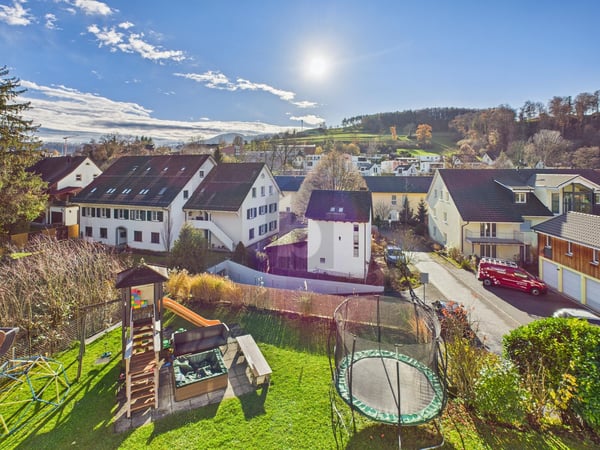 LÄNDLICH MIT TRAUMHAFTER WEITSICHT 1