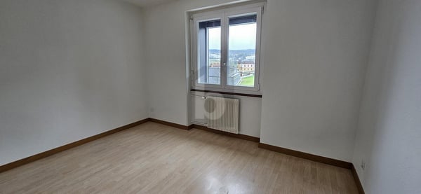 JOLIE VUE SUR LE LAC ET ENTIÉREMENT RÉNOVÉ 4