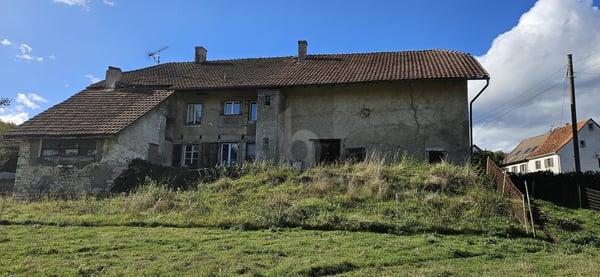 GRAND POTENTIEL SUR UN TERRAIN DE 2400 M² 3