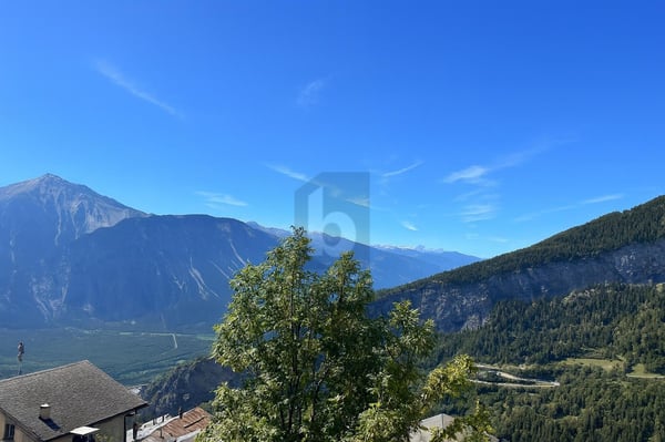 VIEL SONNENSCHEIN UND HERRLICHER AUSBLICK 1