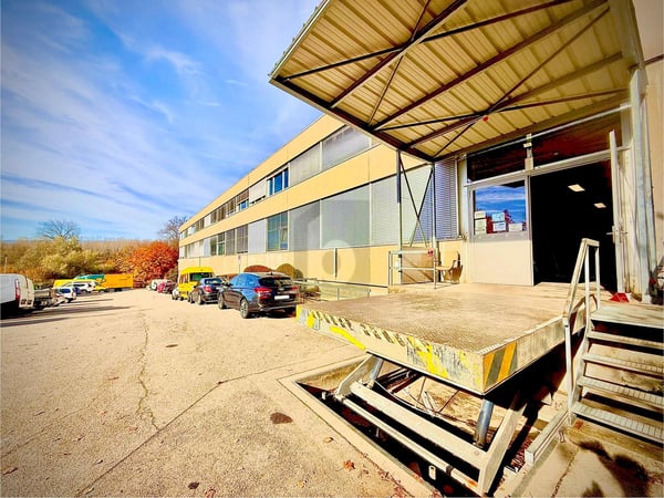 SPACIEUX ET CENTRAL 1