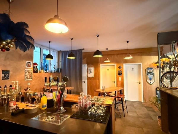 SPACIEUX ET TRÈS MODERNE 2