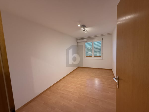 GEPFLEGT MIT CHEMINÉE UND SONNIGEM BALKON! 4