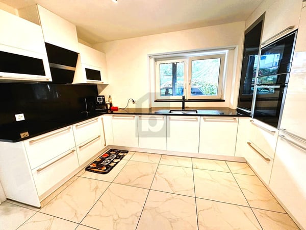 HOCHWERTIG KERNSANIERT AN RUHIGER LAGE 3