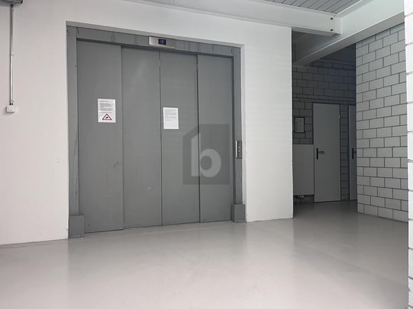 IDEALE LAGE MIT VIELEN NUTZUNGSMÖGLICHKEITEN 4