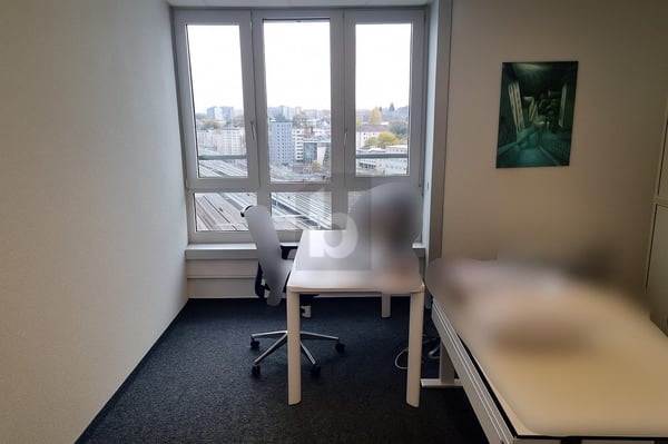 ESPACE DE TRAVAIL AVEC VUE PANORAMIQUE 5