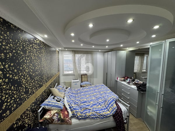 MODERN IN ZENTRALER LAGE 4