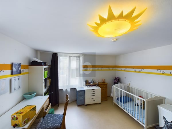 VIEL PLATZ MIT EIGENEM GARTEN! 4