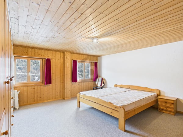 CHARMANT MIT GARTEN UND WEITBLICK 2