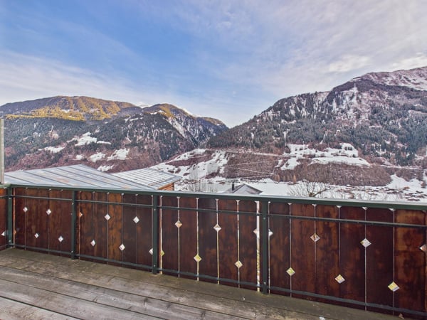 CHARMANT MIT GARTEN UND WEITBLICK 5