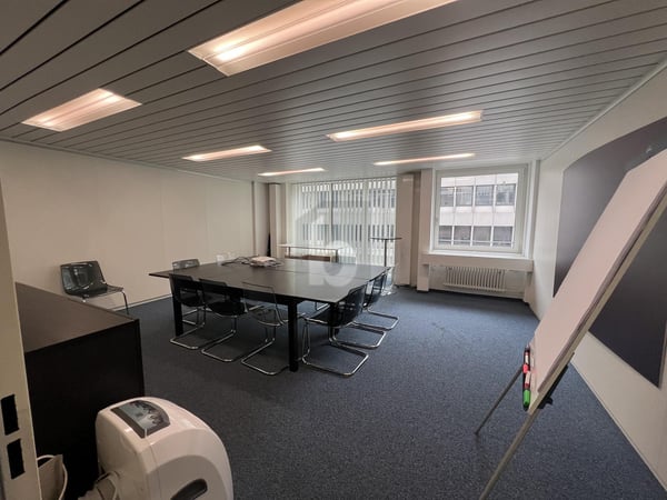 DYNAMISCH UND MODERN AN ZENTRALER LAGE 3