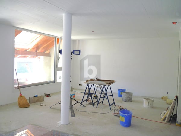 BUREAU NEUF ET DE QUALITÉ ! 2