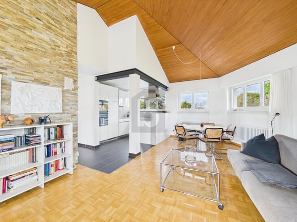 HOCHWERTIGE WOHNOASE AN RUHIGER LAGE 1