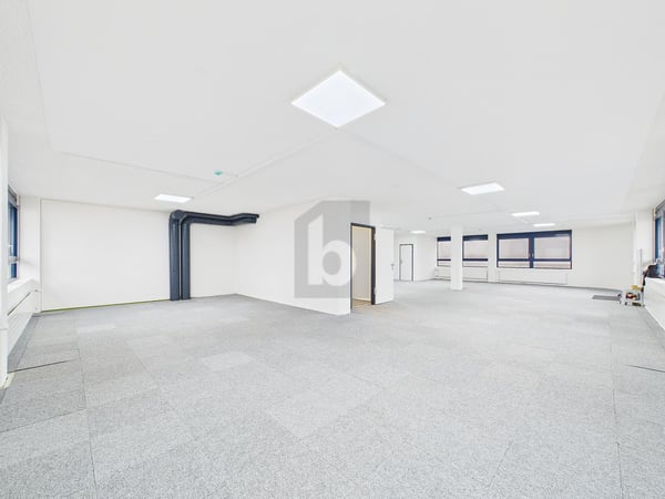 HELLER SHOWROOM AN TOP LAGE 2